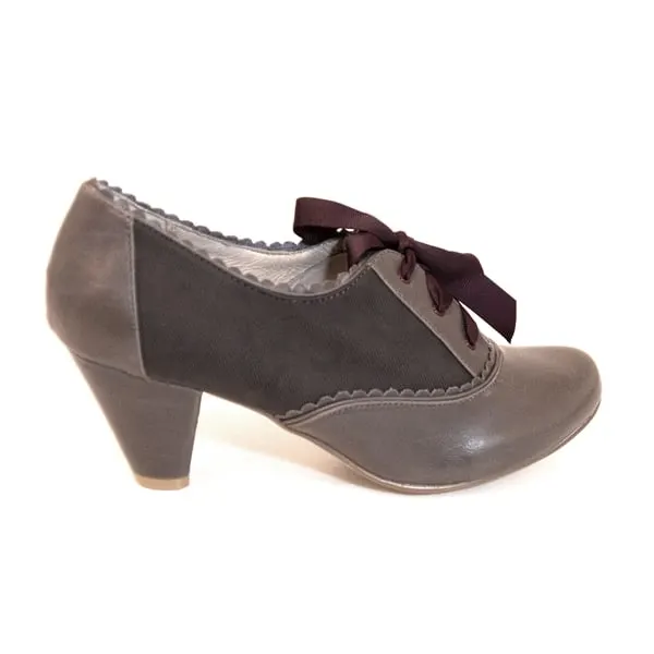 THOMBROWN OXFORD HEELS