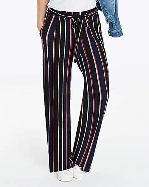 Wide-legged, striped pants