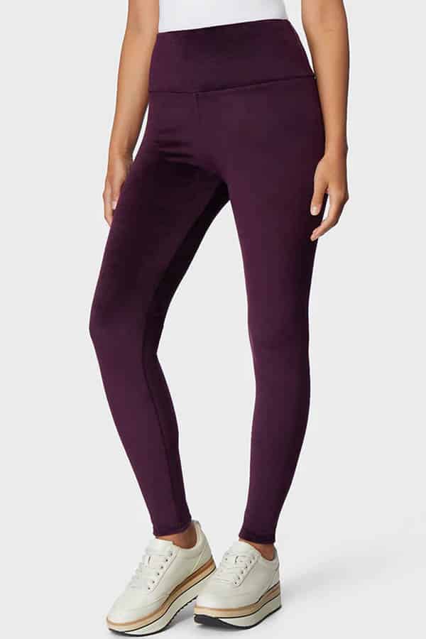 Workout pants from online store 32 Degrees.
